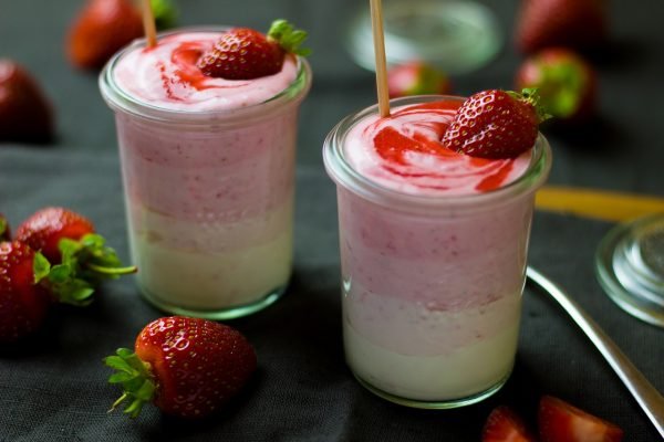 strawberry, cream, quark-2378617.jpg